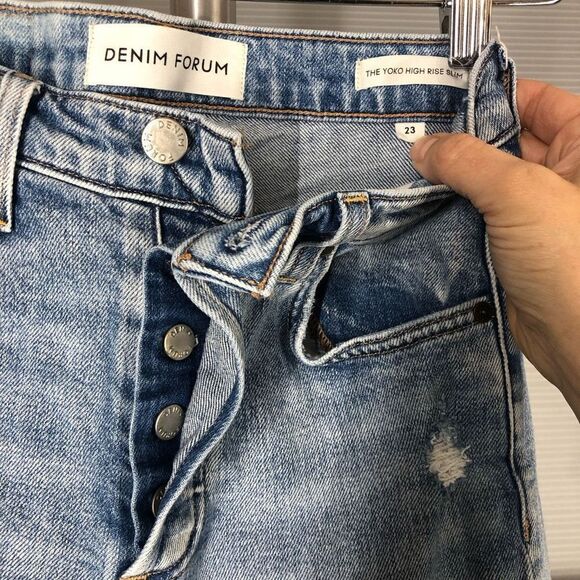 Denim FORUM The Yoko High Rise Slim Light‎ Blue Wash Jeans Sz 23 - Picture 5 of 7